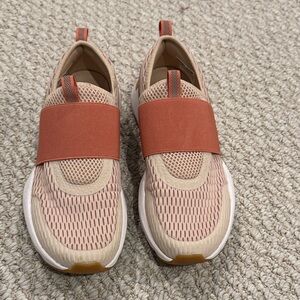 Sorel Kinetic Impact Stylish cream and Orange Slip-On Sneakers Size 9